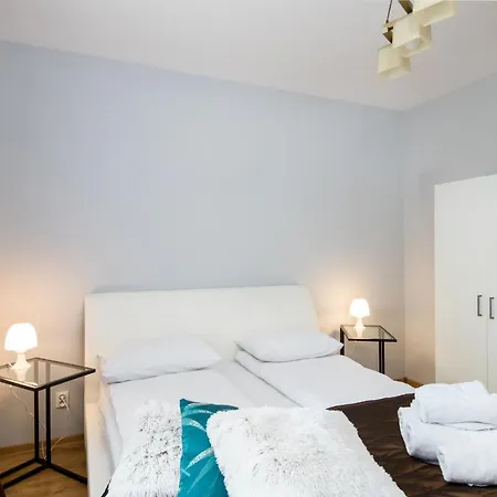 Nad Wisla Z Basenem Appartement Cracovie